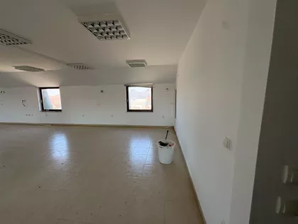 Abadžijska 31 | 4zida.rs