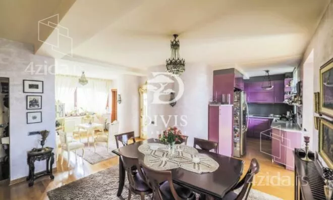 Petosoban stan | 4zida