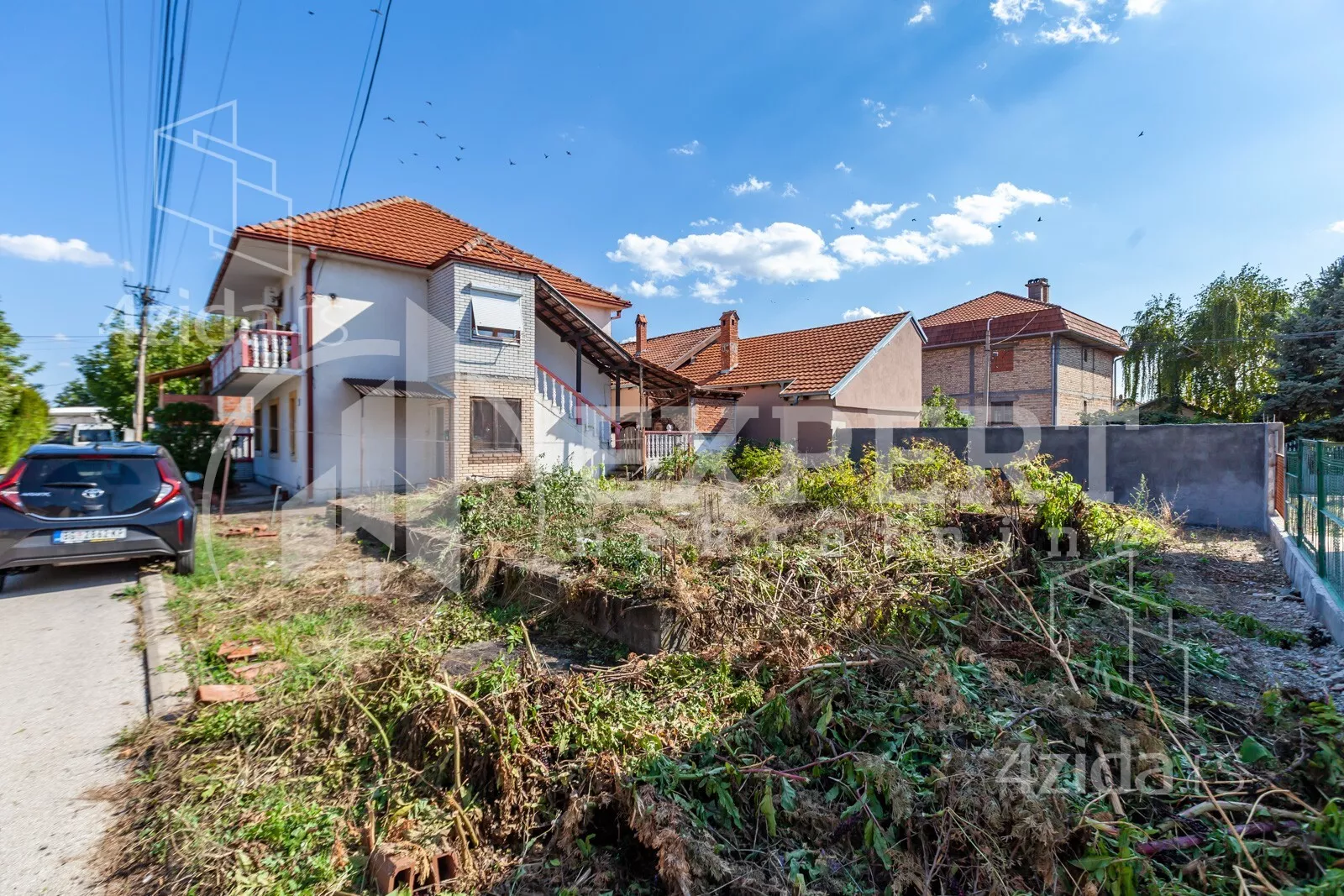 Troiposoban stan | 4zida