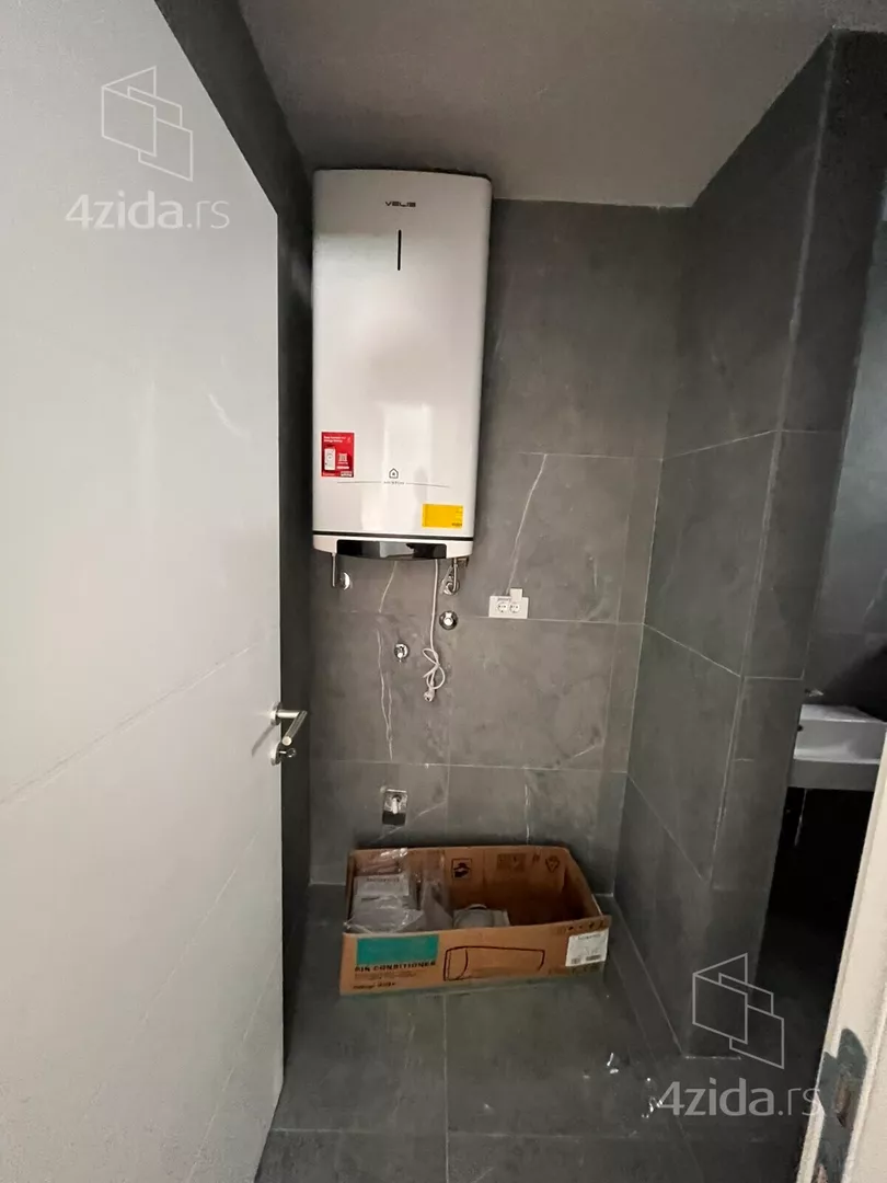 Garsonjera | 4zida