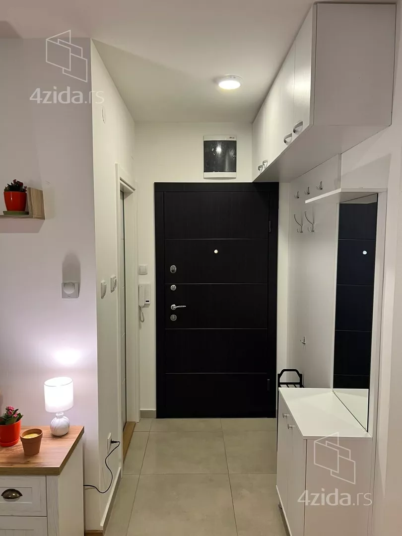 Garsonjera | 4zida
