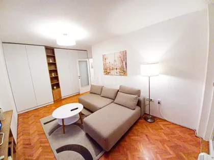 Gospodara Vučića | 4zida.rs