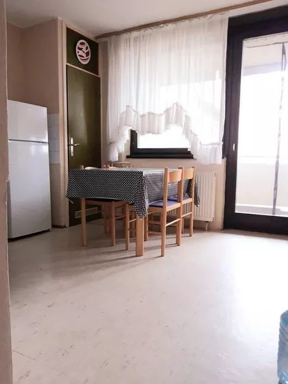 Lovre Bračuljevića 49 | 4zida.rs