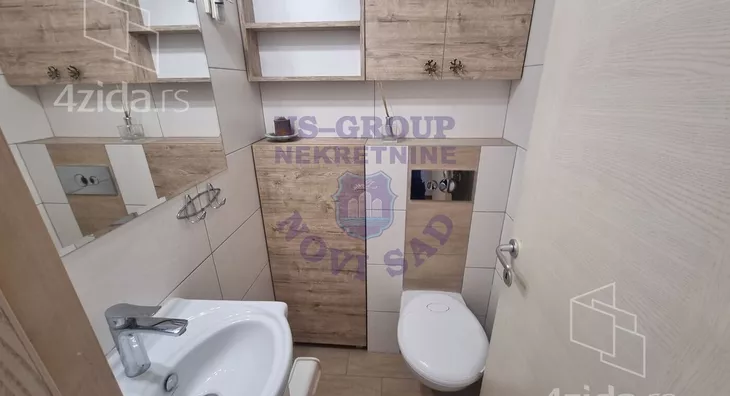 Petosoban stan | 4zida