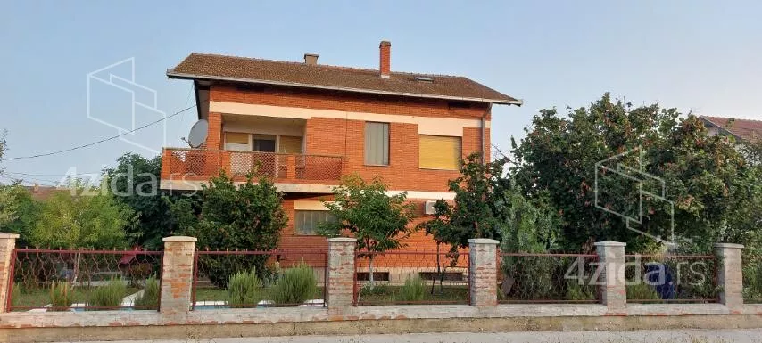 3-etažna kuća | 4zida