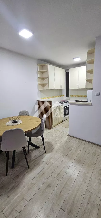 Janka Čmelika | 4zida.rs