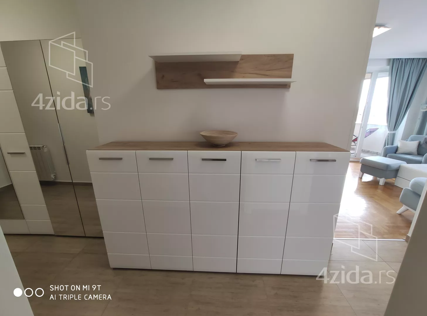 Dvoiposoban stan | 4zida