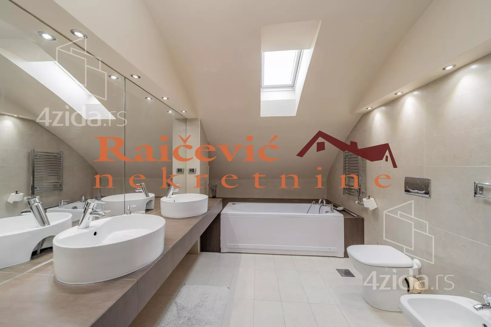 Petosoban stan | 4zida