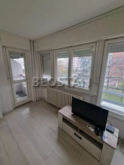 Jurija Gagarina | 4zida.rs