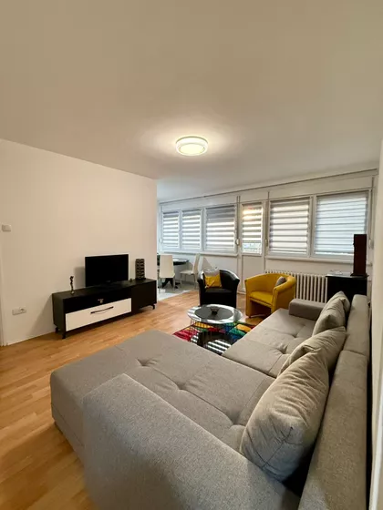 Blok 11c - Stari Merkator | 4zida.rs