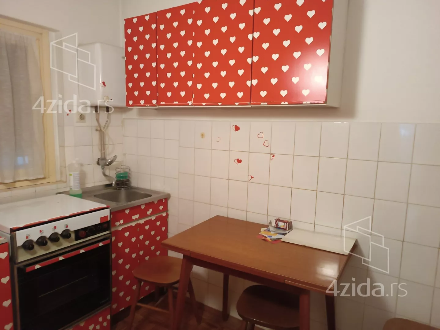 Garsonjera | 4zida