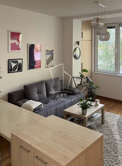 Maksima Gorkog | 4zida.rs