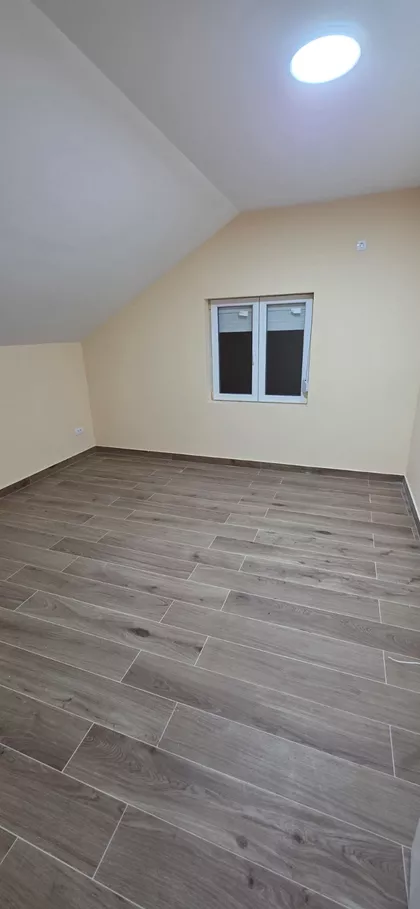 Nova Pazova | 4zida.rs