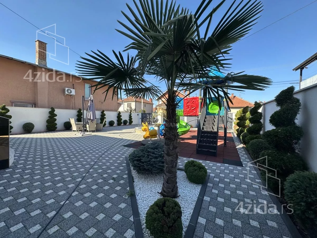 Kuća | 4zida