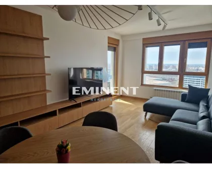 Tadije Sondermajera | 4zida.rs