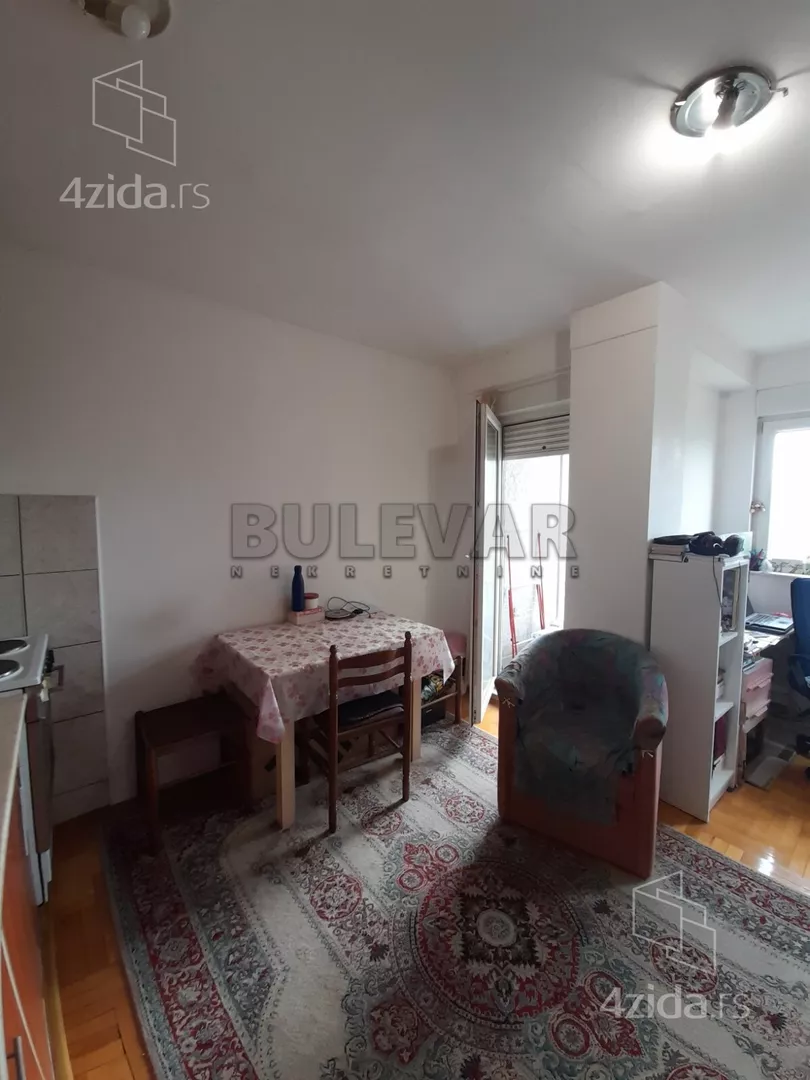 Garsonjera | 4zida