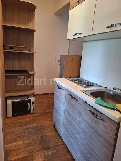 Južni Bulevar | 4zida.rs
