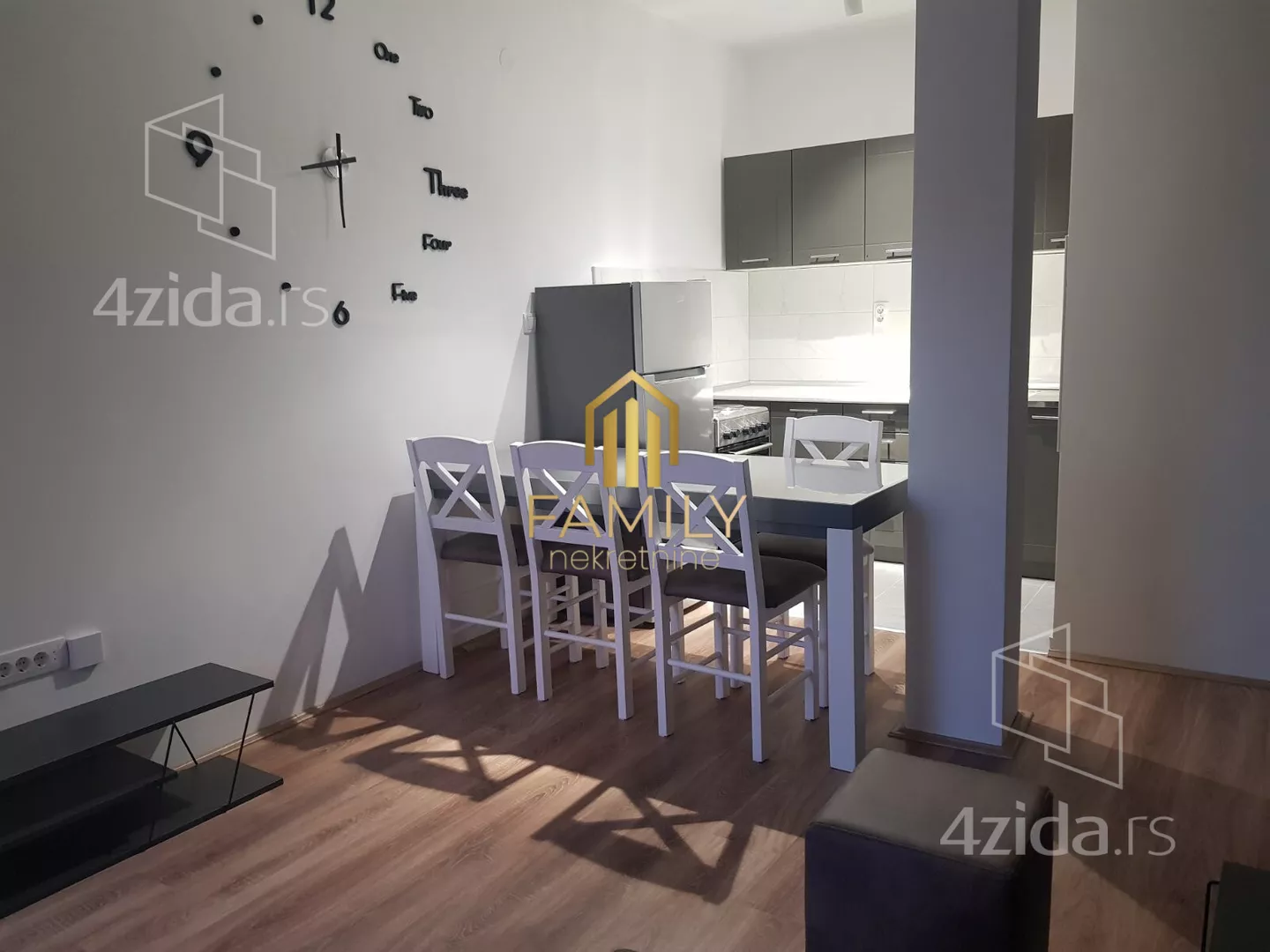 Garsonjera | 4zida