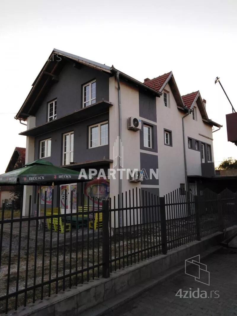 3-etažna kuća | 4zida