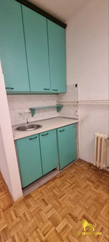 STRAŽILOVSKA | 4zida.rs