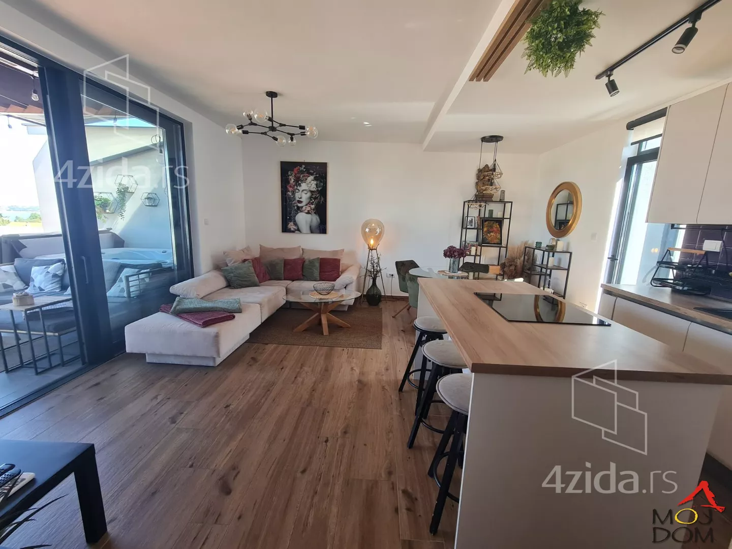 Trosoban stan | 4zida