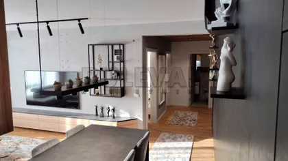 Prvomajska | 4zida.rs