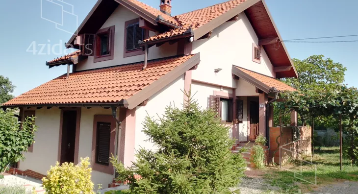 2-etažna kuća | 4zida