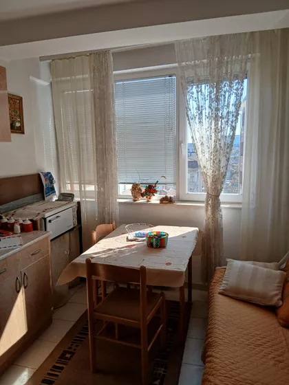 Trg Kosturnica 16 | 4zida.rs