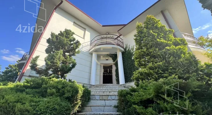 Kuća | 4zida