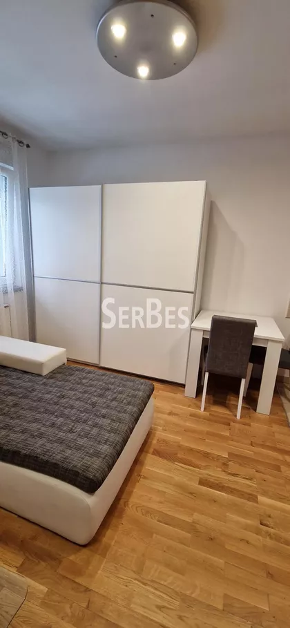 Bulevar Oslobođenja | 4zida.rs