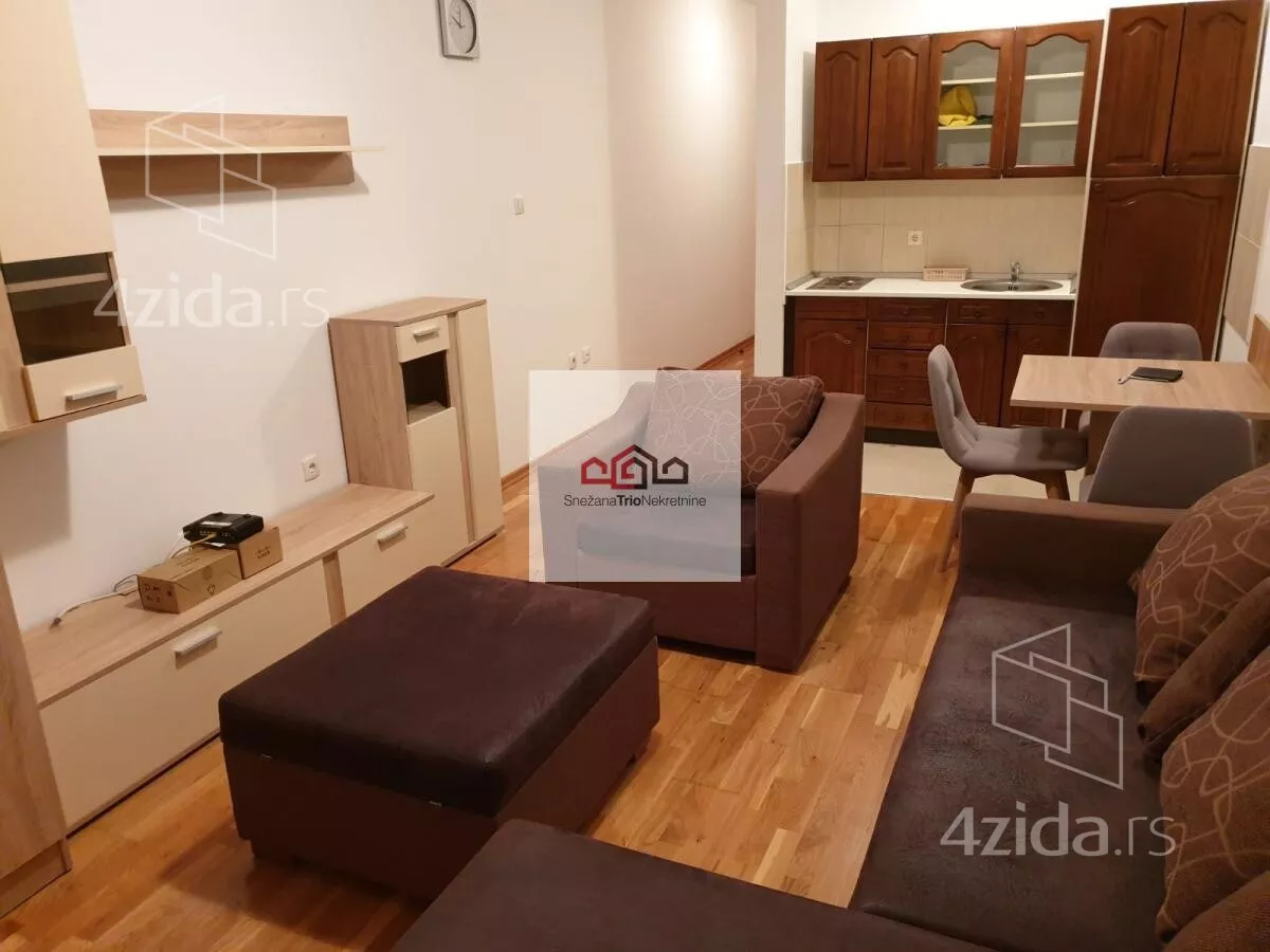Garsonjera | 4zida