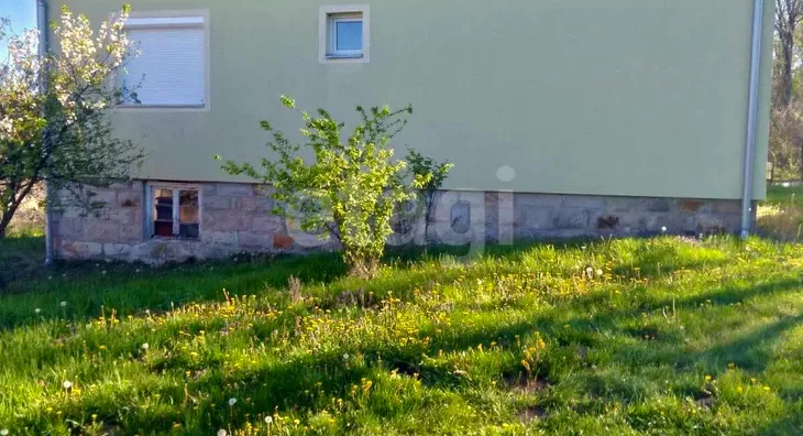 Poljoprivredno zemljište | 4zida