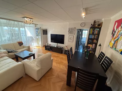 Bulevar Nemanjića 12 | 4zida.rs