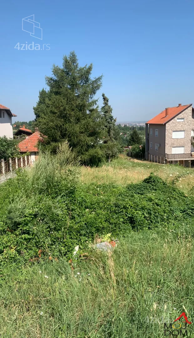 Plac | 4zida