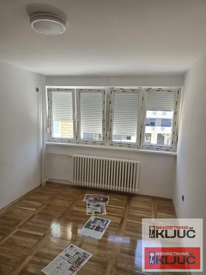 Novo Naselje | 4zida.rs