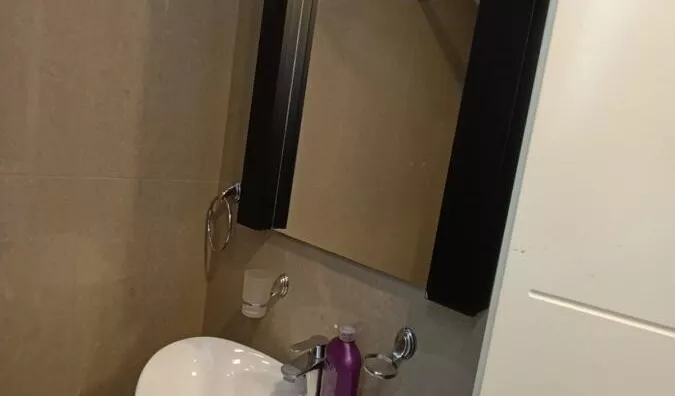 Devetosoban stan | 4zida