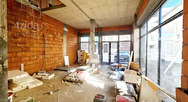Poslovni prostor | 4zida
