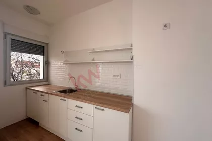 Majke Jevrosime | 4zida.rs