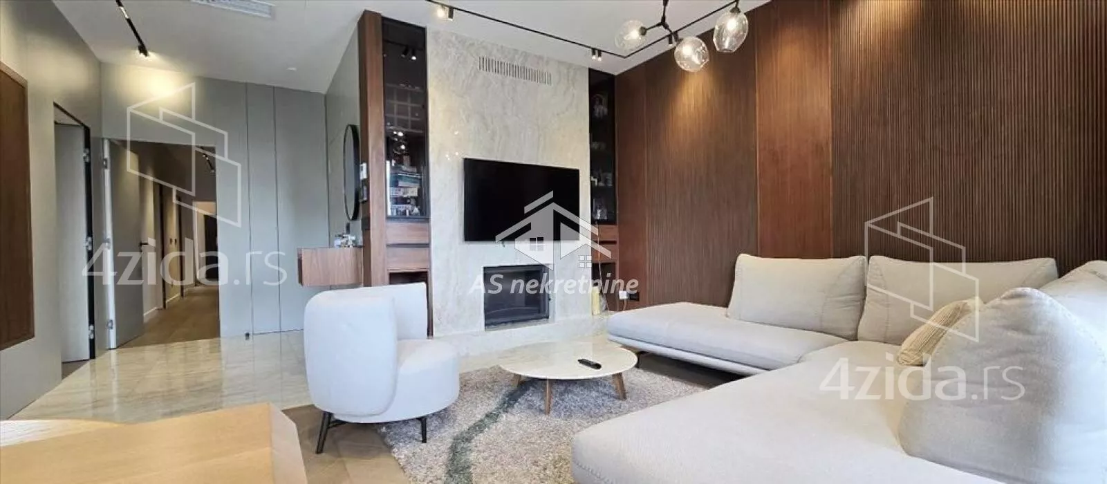 Petosoban stan | 4zida