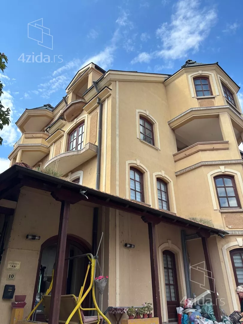Garsonjera | 4zida