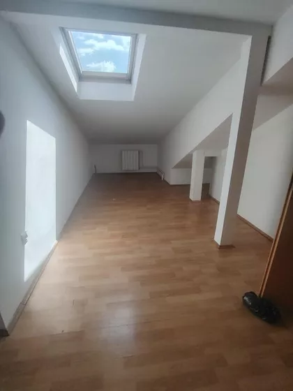 Hadžipopovac | 4zida.rs