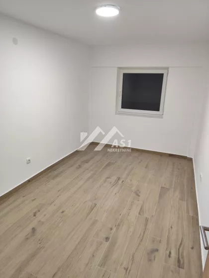 Slavonska | 4zida.rs