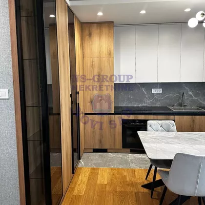 Bulevar Oslobođenja | 4zida.rs