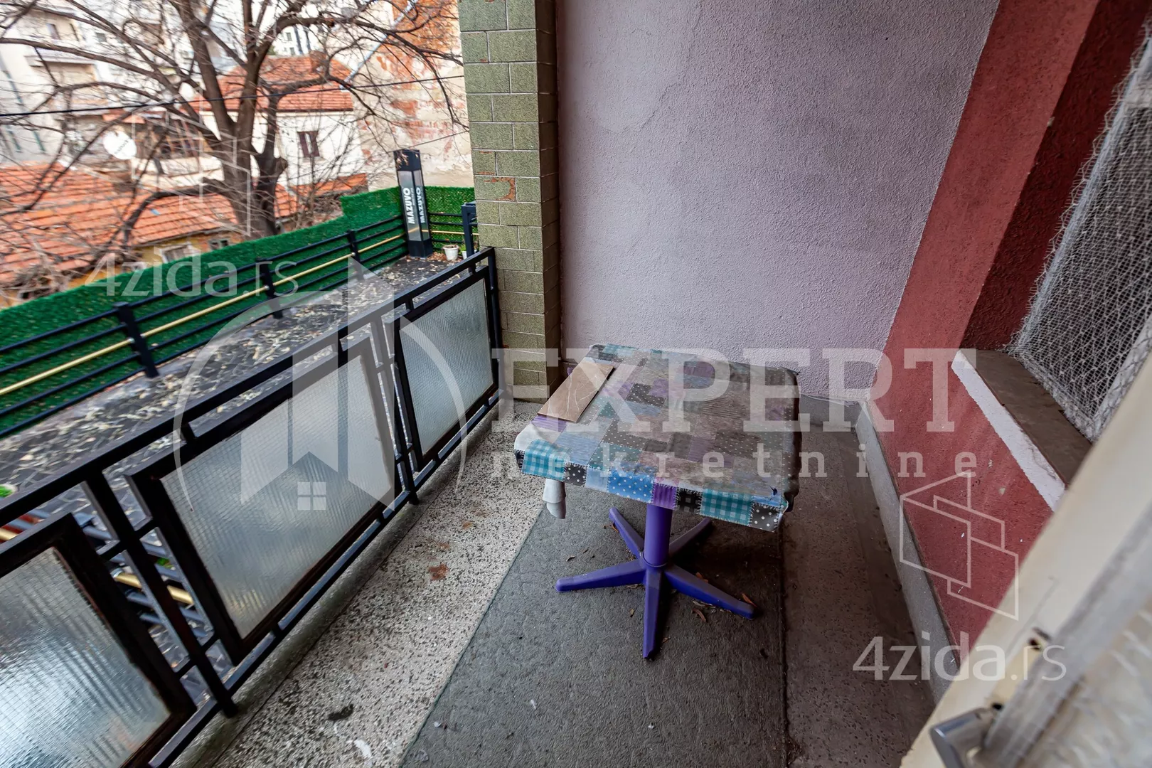 Troiposoban stan | 4zida