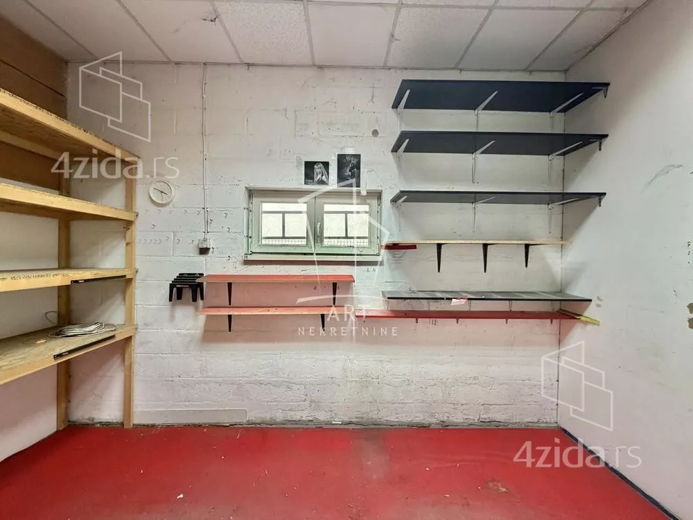 Poslovni prostor | 4zida