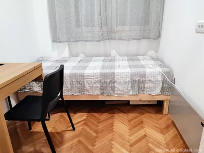 Nikšićka 6 | 4zida.rs