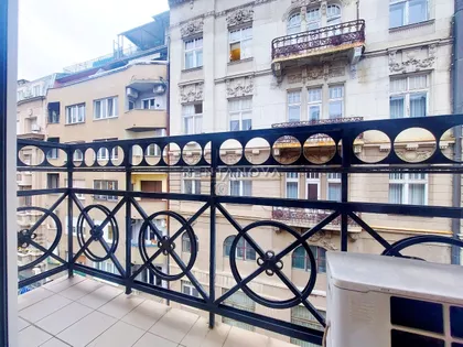 Knez Mihailova | 4zida.rs