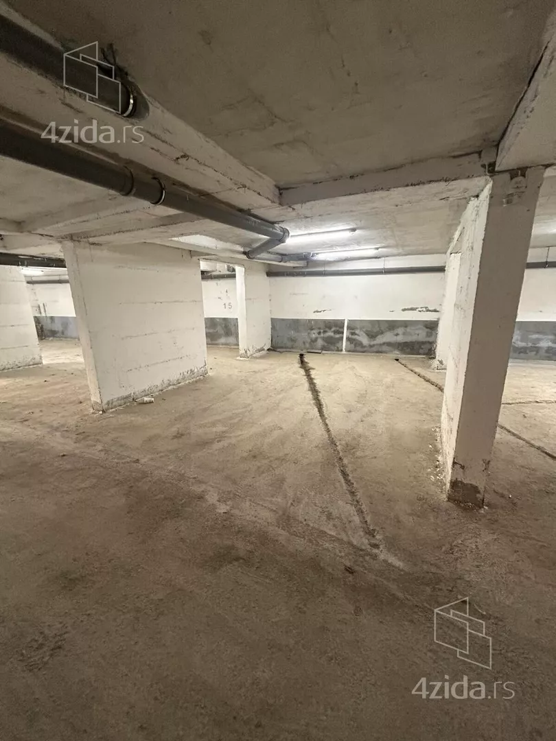 Garaža | 4zida