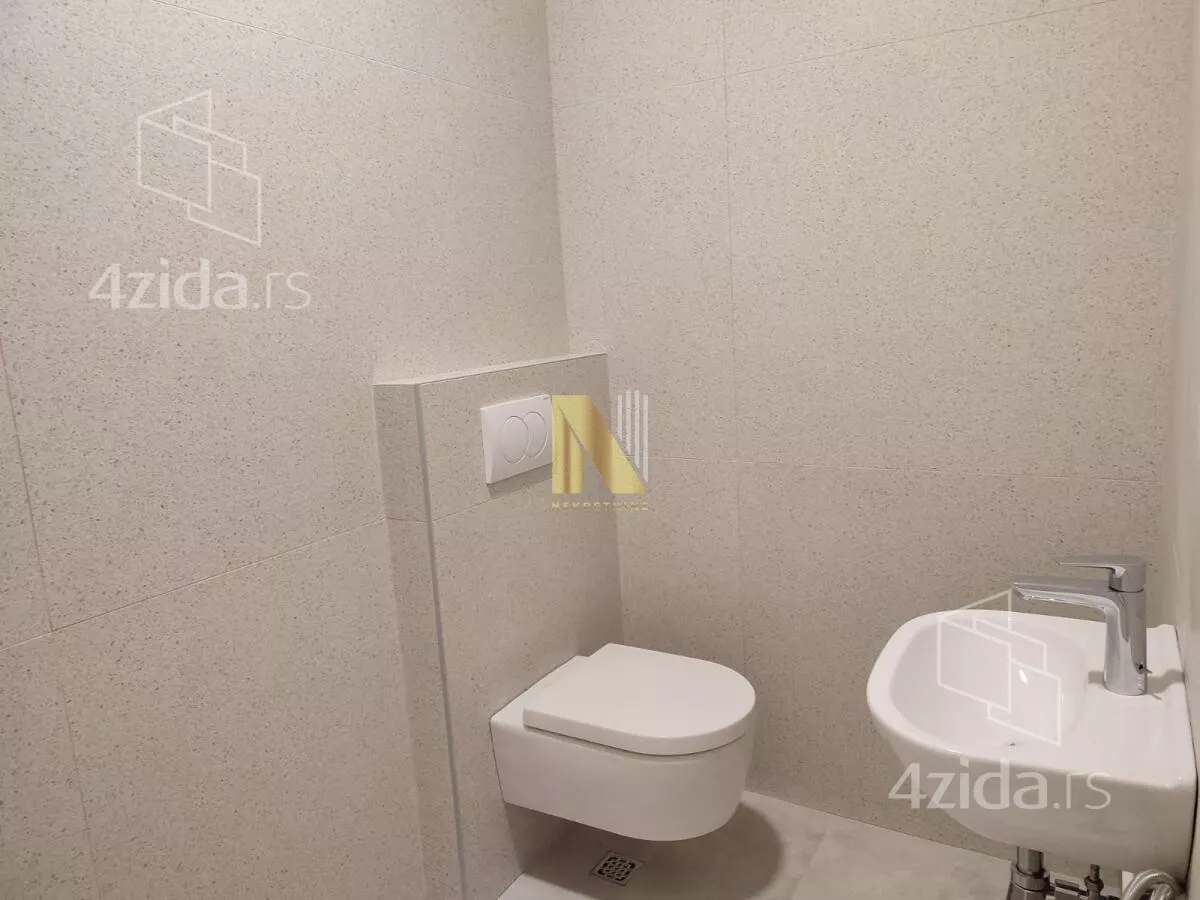 Lokal | 4zida
