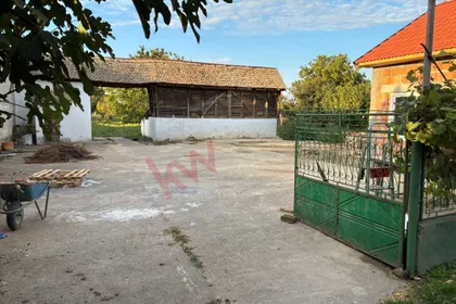 Milenka Vuksana | 4zida.rs